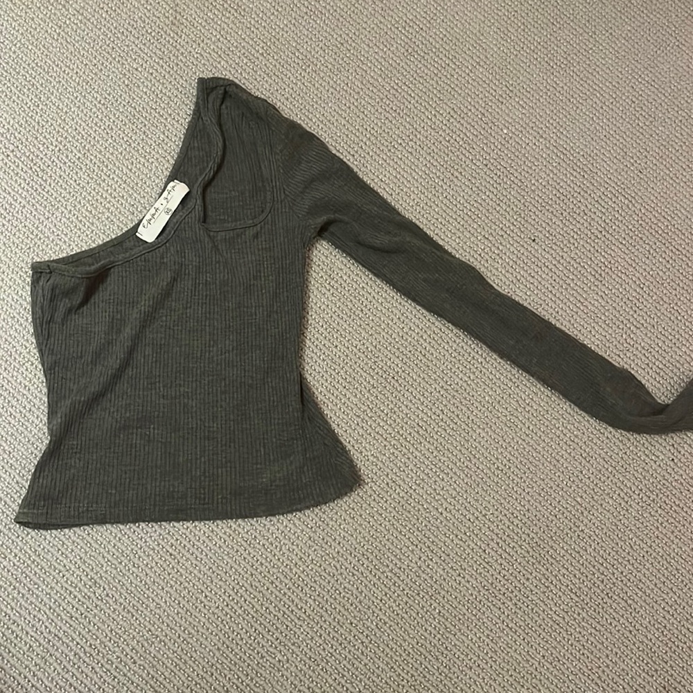 Emma & sam XS grey crop top!